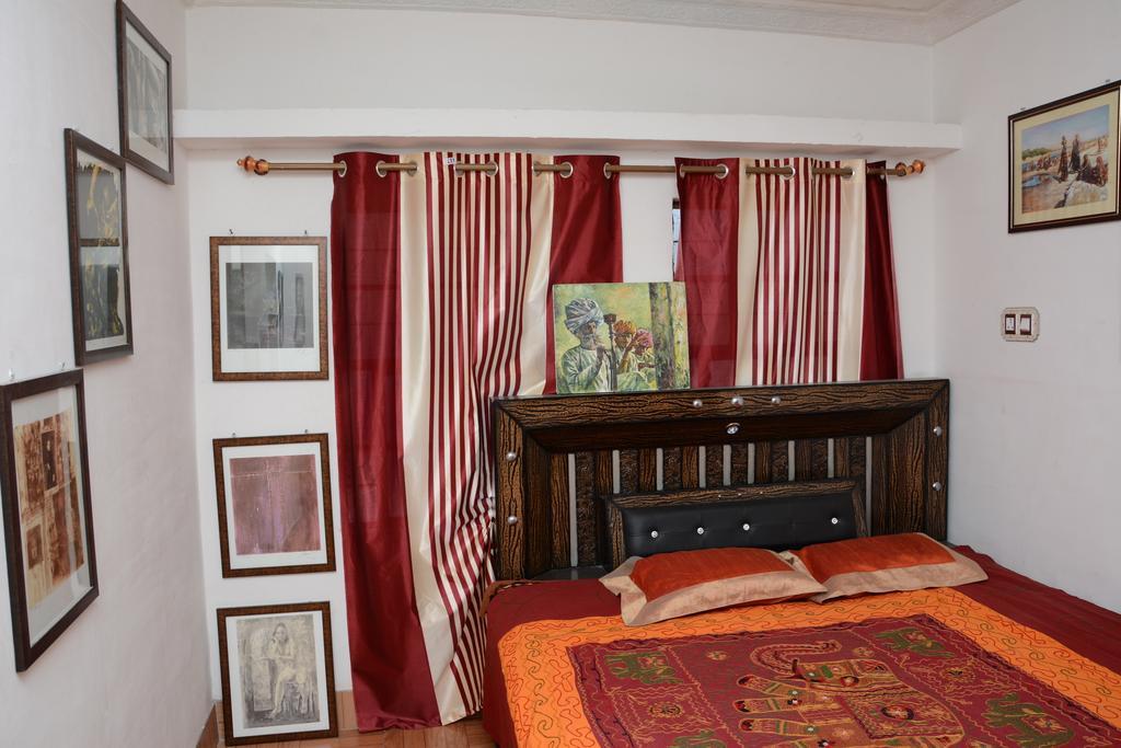 Karina Art Home Stay Bikaner Exterior foto